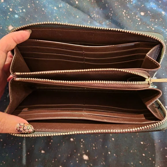 SOLD Coach Handbag & Matching Wallet (green) - Picture 10 of 14